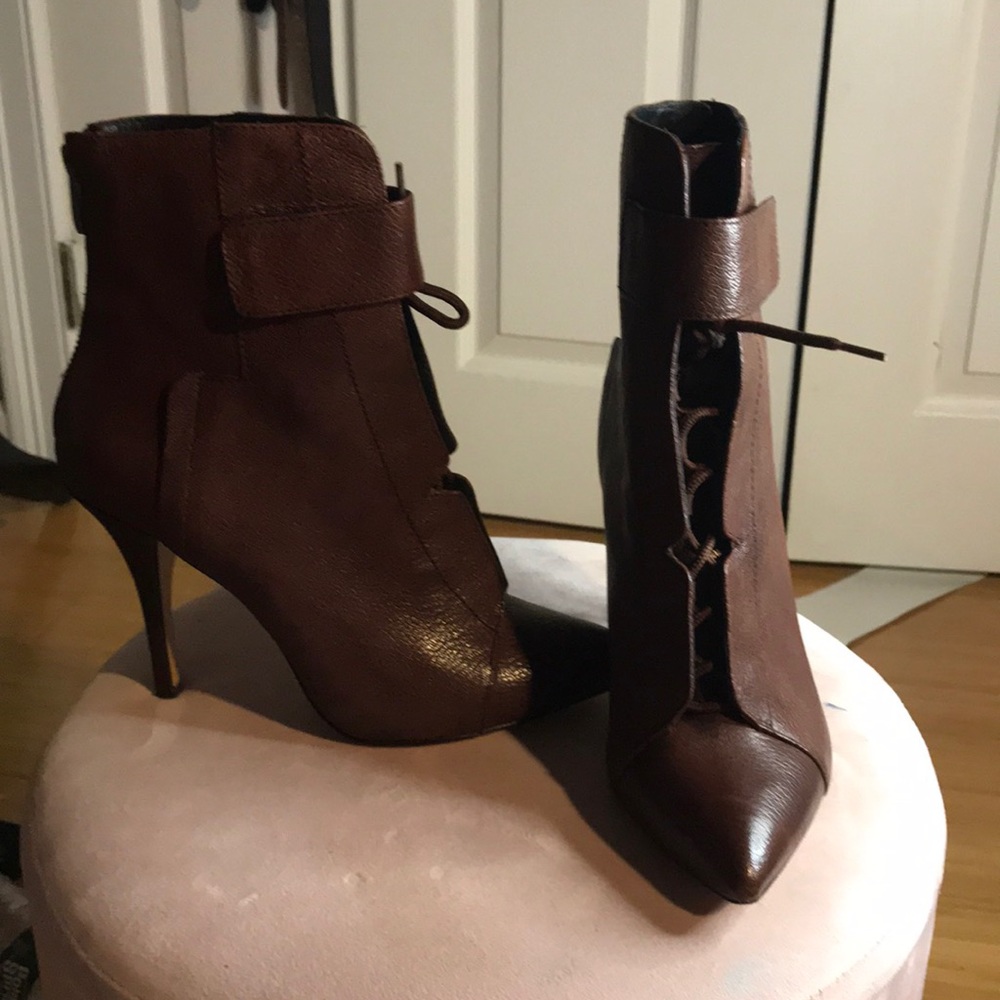 Vero Cuoio Brown Leather Ankle Boots
